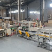 裝箱機(jī)如何選配熱熔膠機(jī)