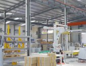 機(jī)器人碼垛+在線(xiàn)覆頂膜纏繞